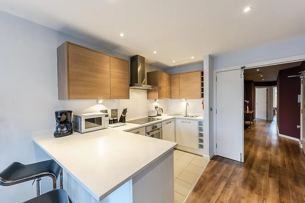 Go Native Hoxton Apartment London
