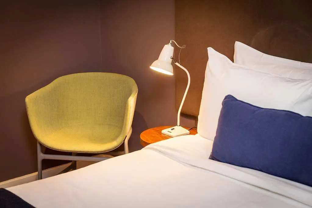 Go Native Hoxton Apartment London